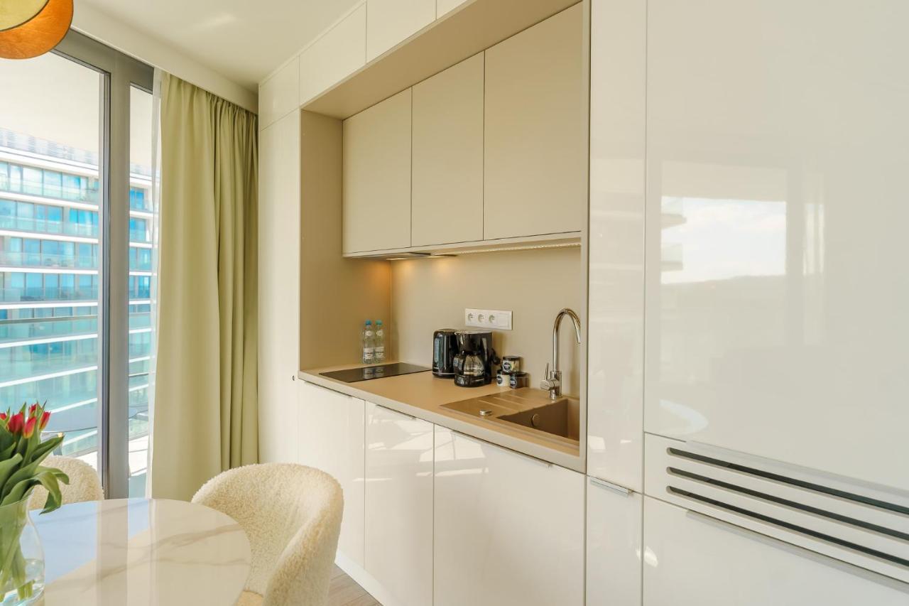 Apartament Waves - Baltic View By Noclegi Renters Miedzyzdroje Exterior foto